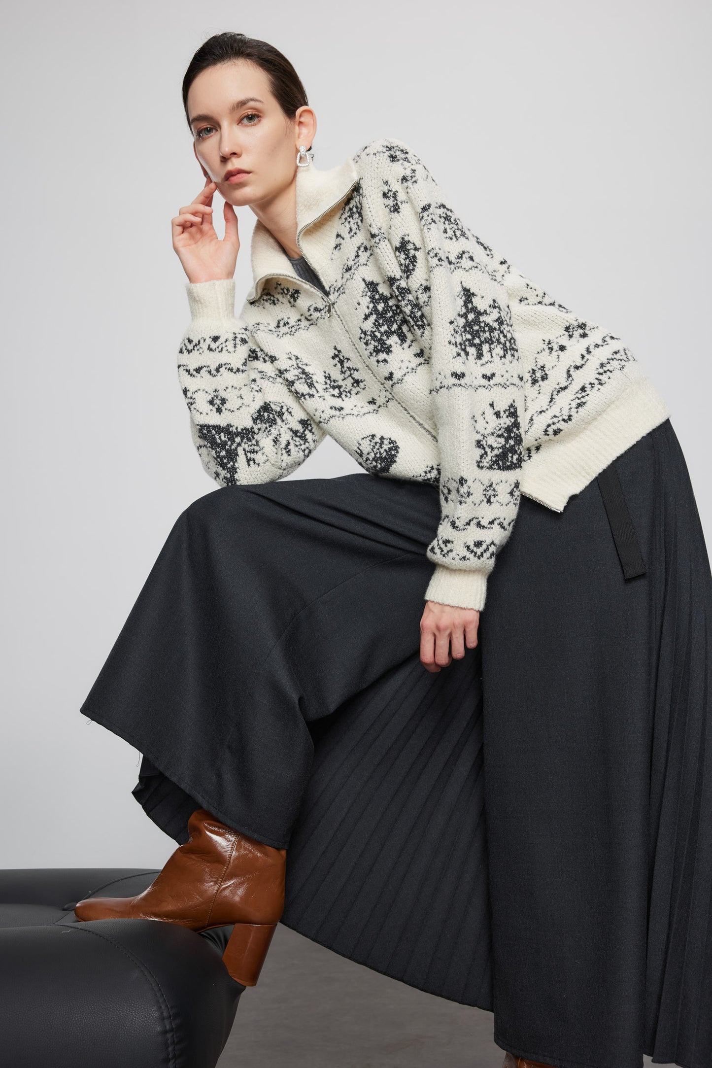 Zip Front Nordic Design Cashmere Coat