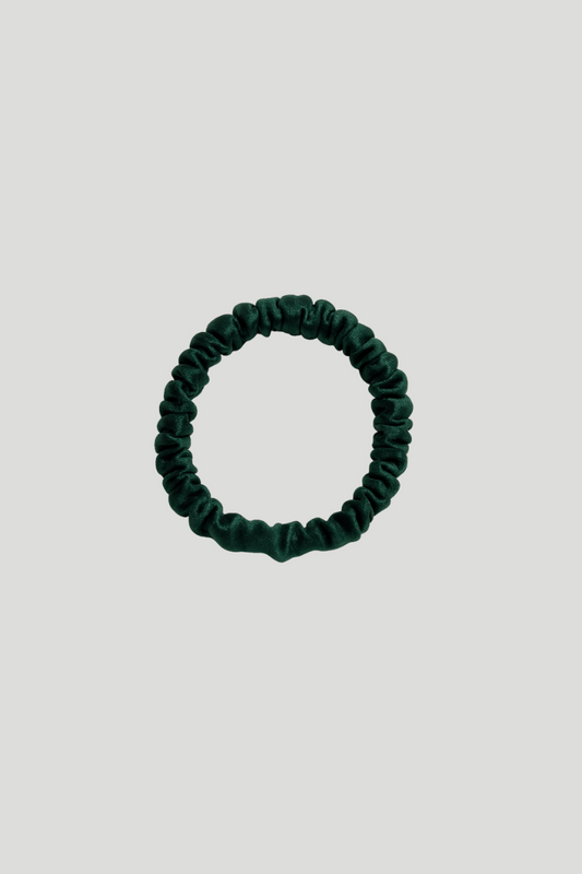 Max Simple Silk Thin Scrunchie – Forest Green
