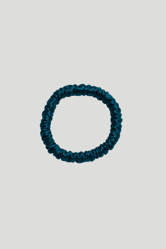 Max Simple Silk Thin Scrunchie – Crystal Teal