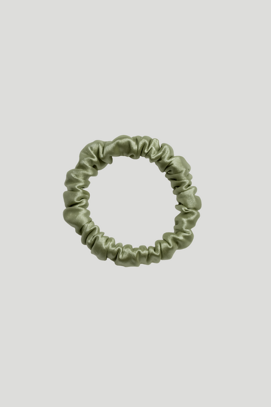 Max Simple Silk Thin Scrunchie – Sage Green