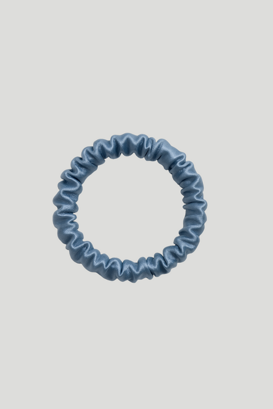 Max Simple Silk Thin Scrunchie – Dusty Blue