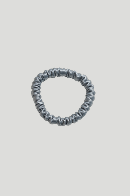 Max Simple Silk Thin Scrunchie – Silver Mist