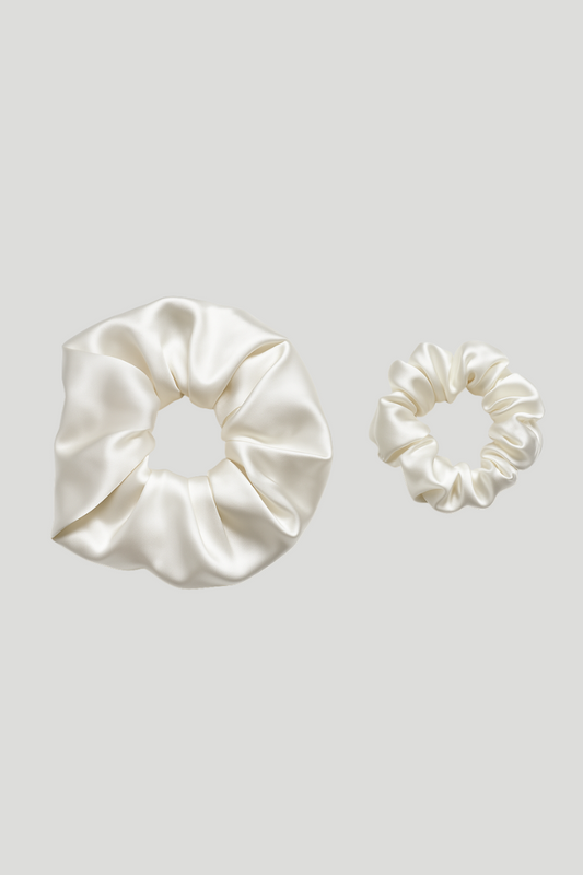 Max Simple Silk Classic Scrunchie- Ivory