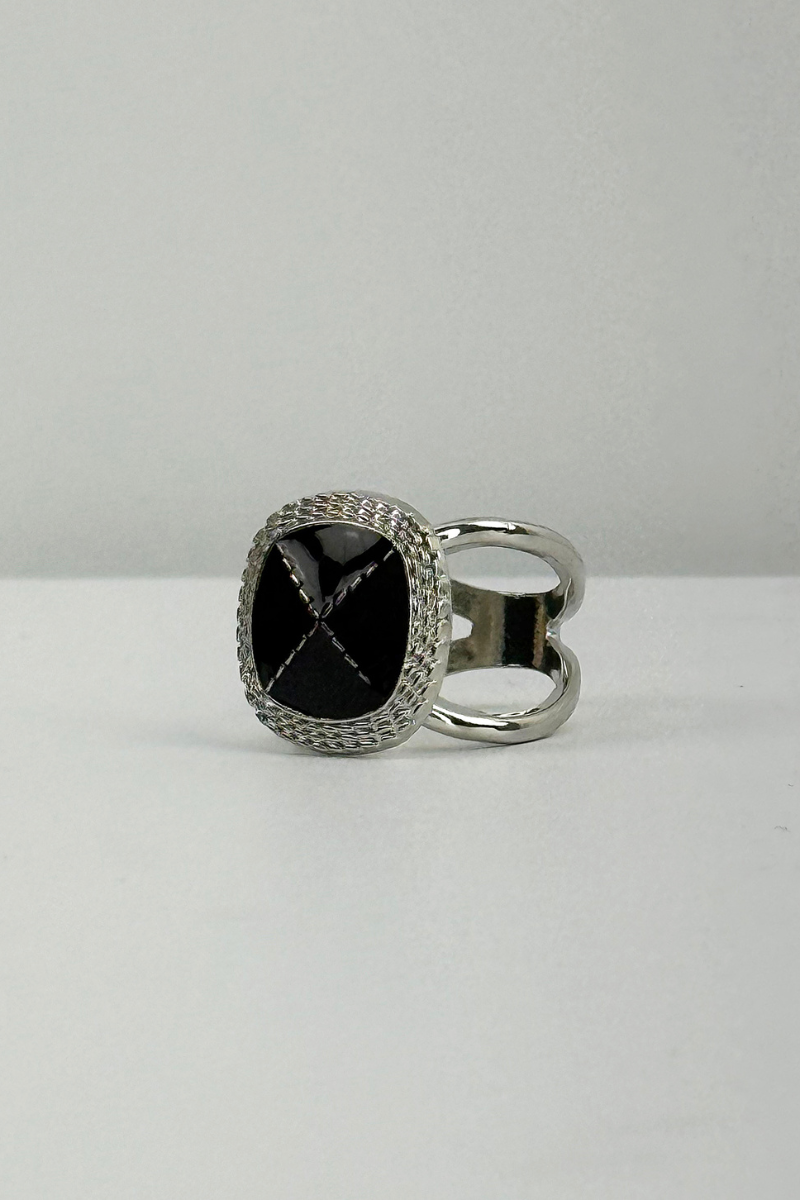 Square Enamel Scarf Ring-Black