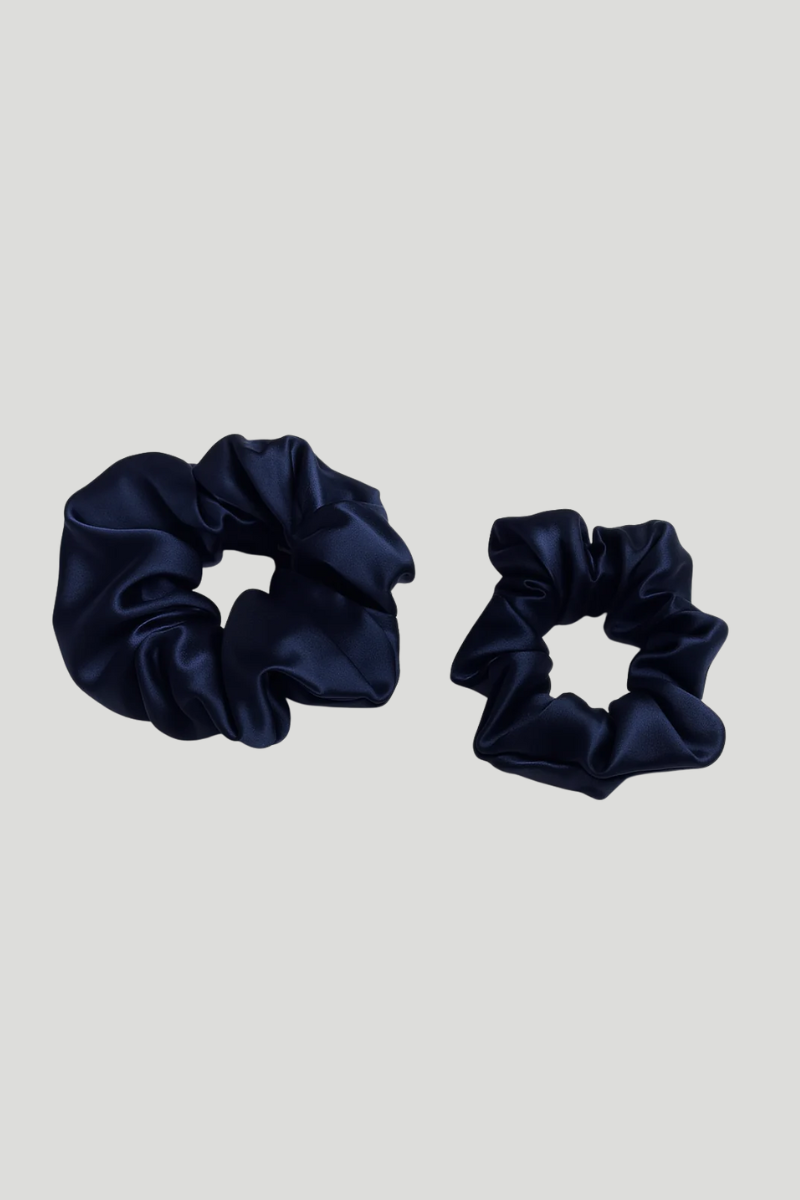 Max Simple Silk Classic Scrunchie – Navy