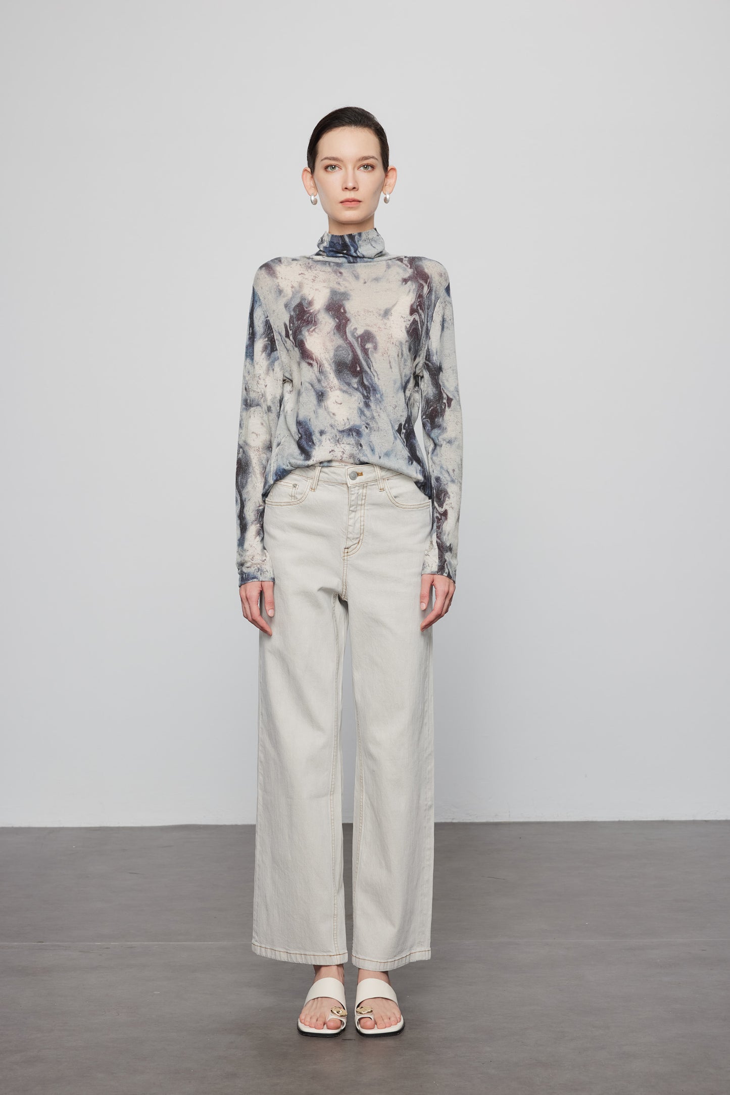 Abstract Print Wool Turtleneck