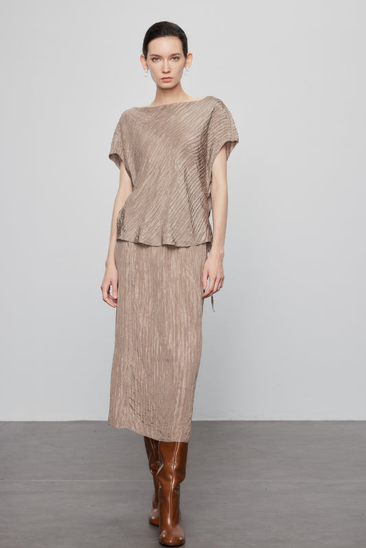 Woodgrain Pleated  Silk Skirt In Champagne