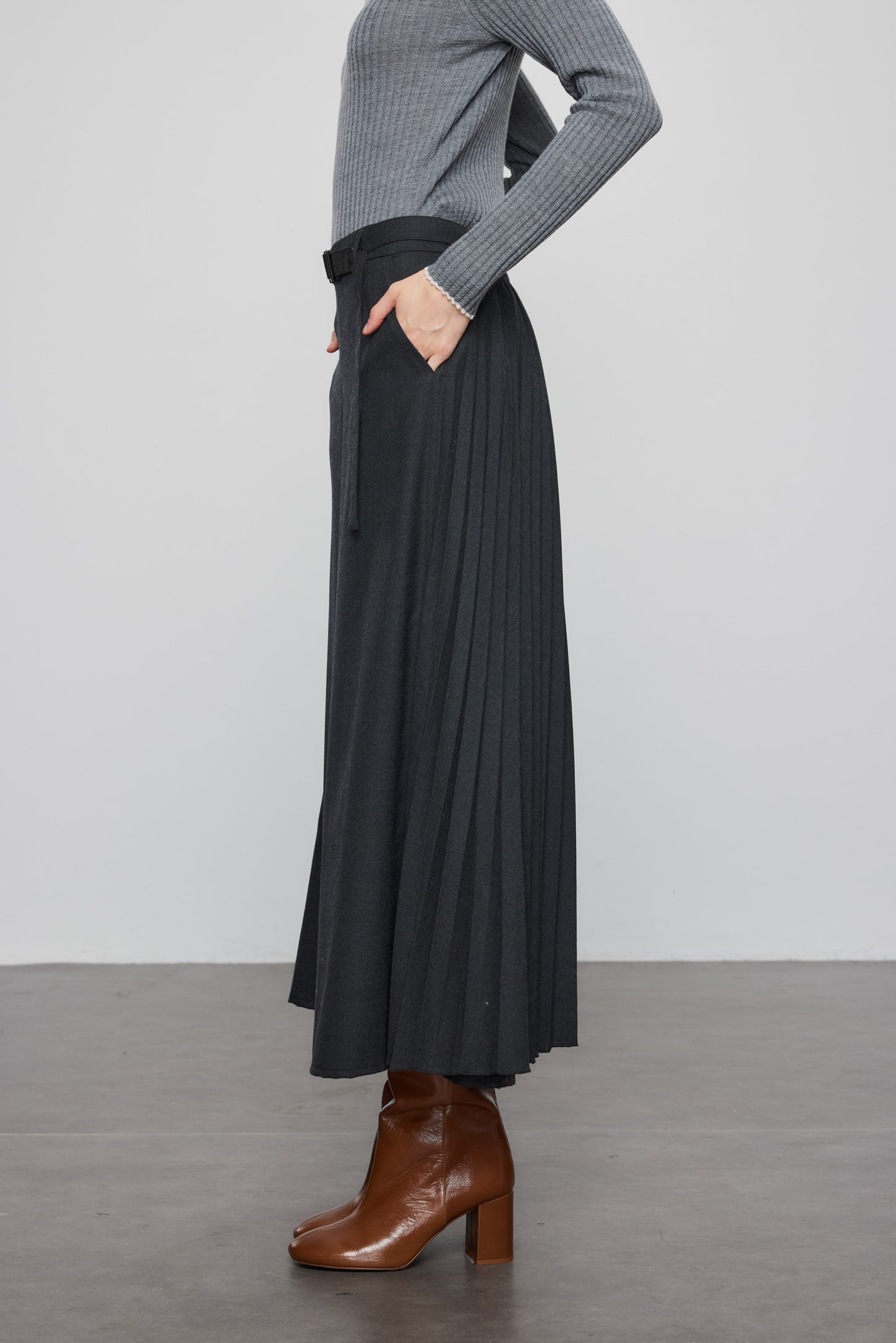 Wool Pants-Skirt with Accordion Pleats