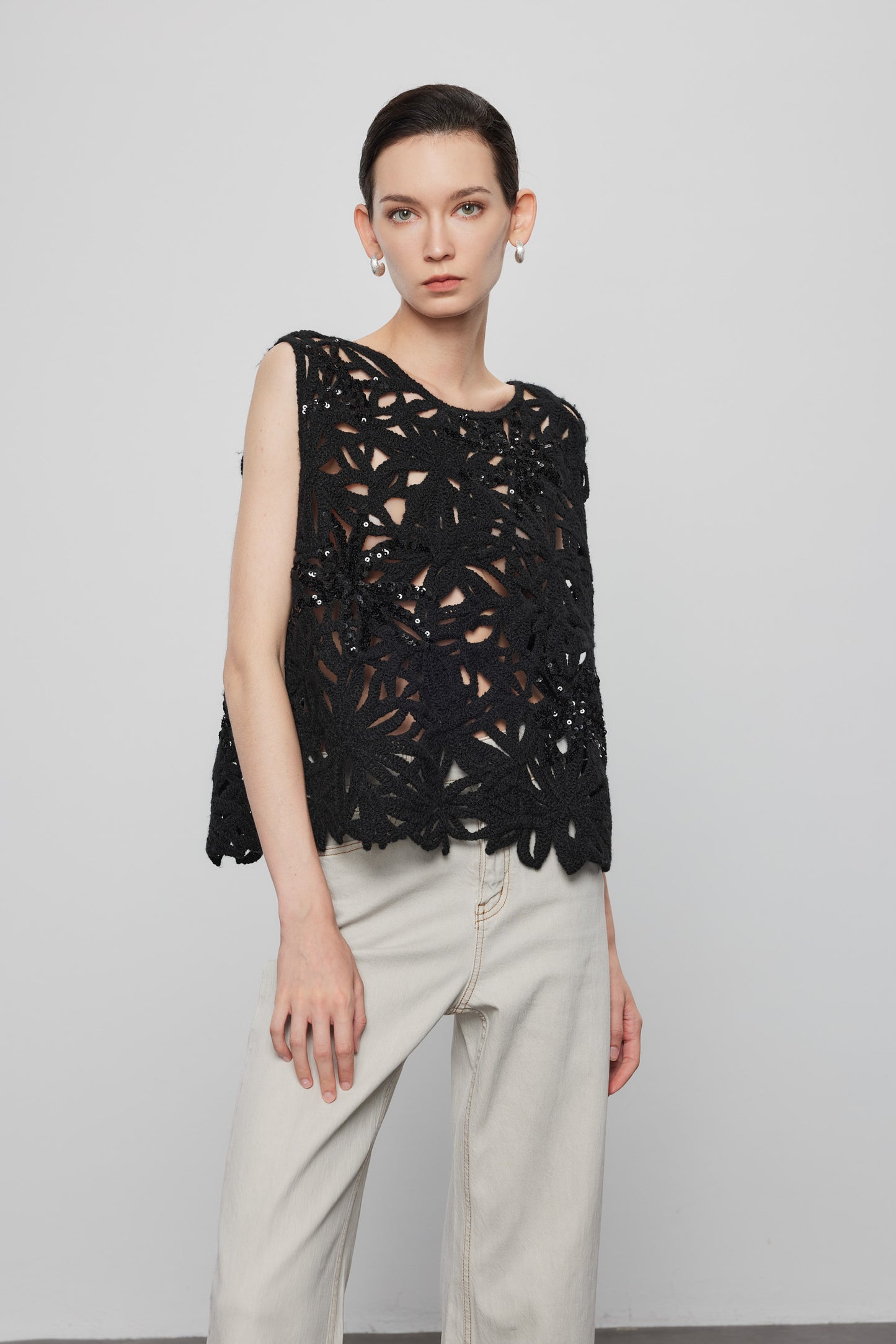 Beaded Crochet  Vest In Black
