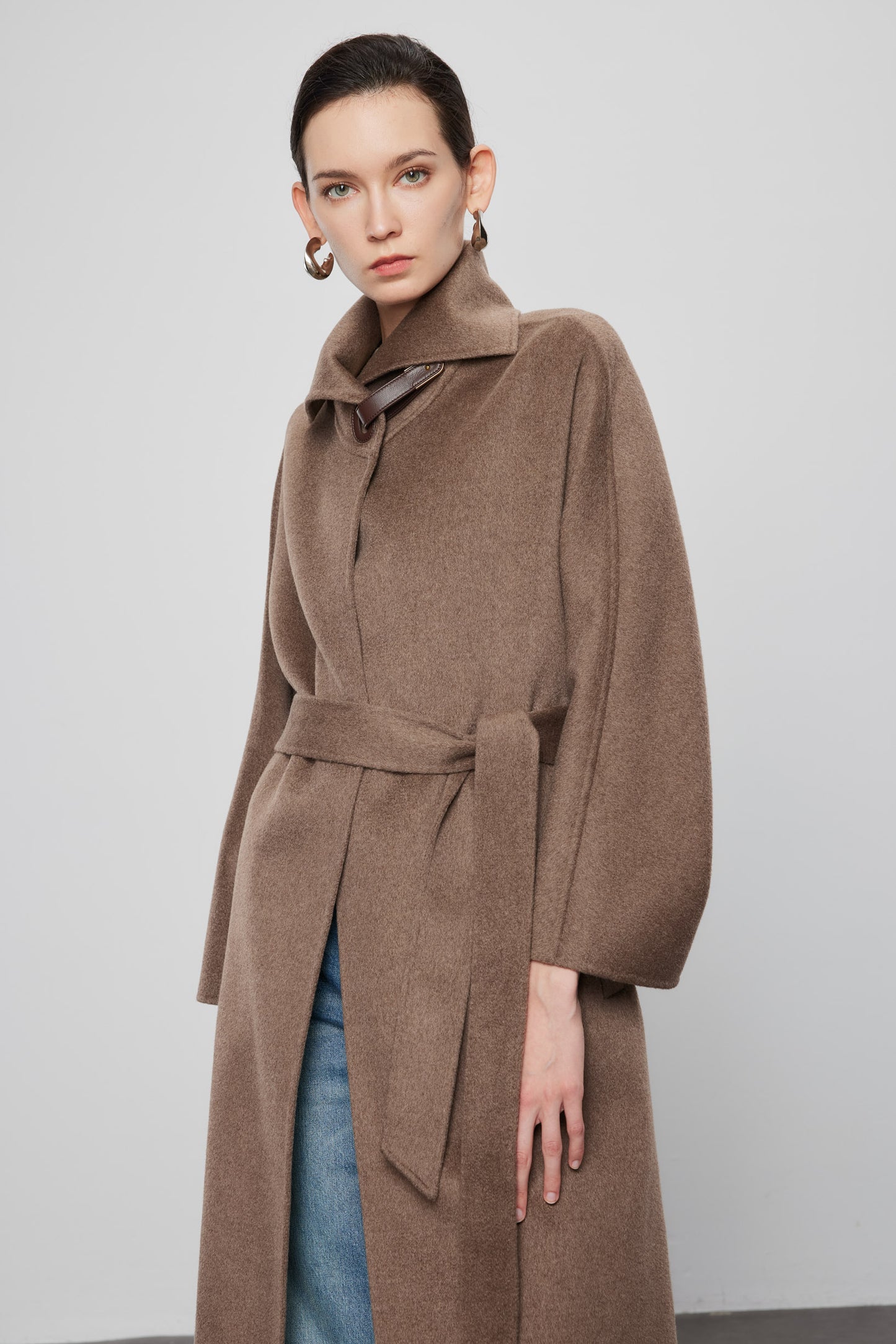 Extraordinary Undyed Cashmere Long Coat