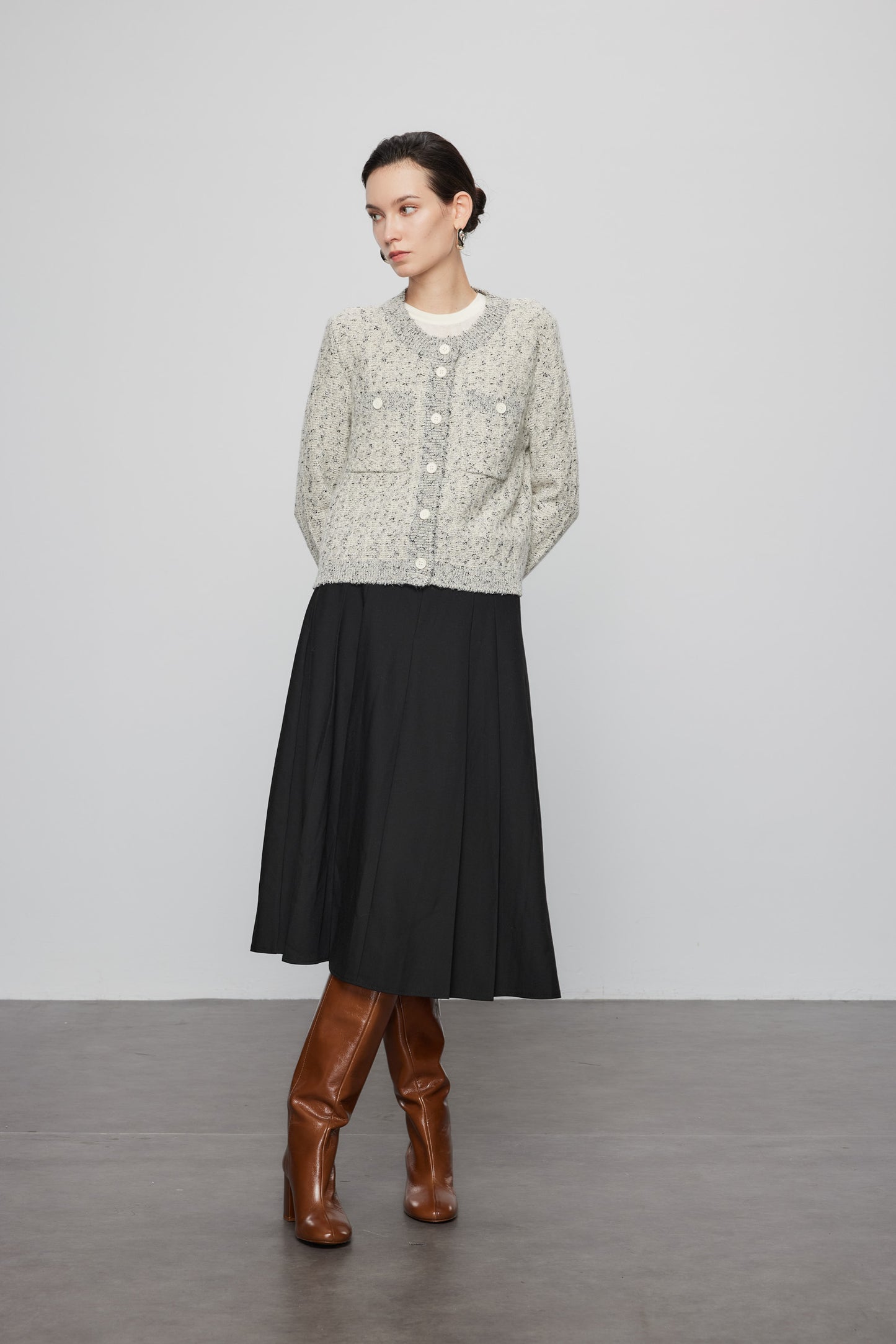 Elegant Cashmere Cardigan