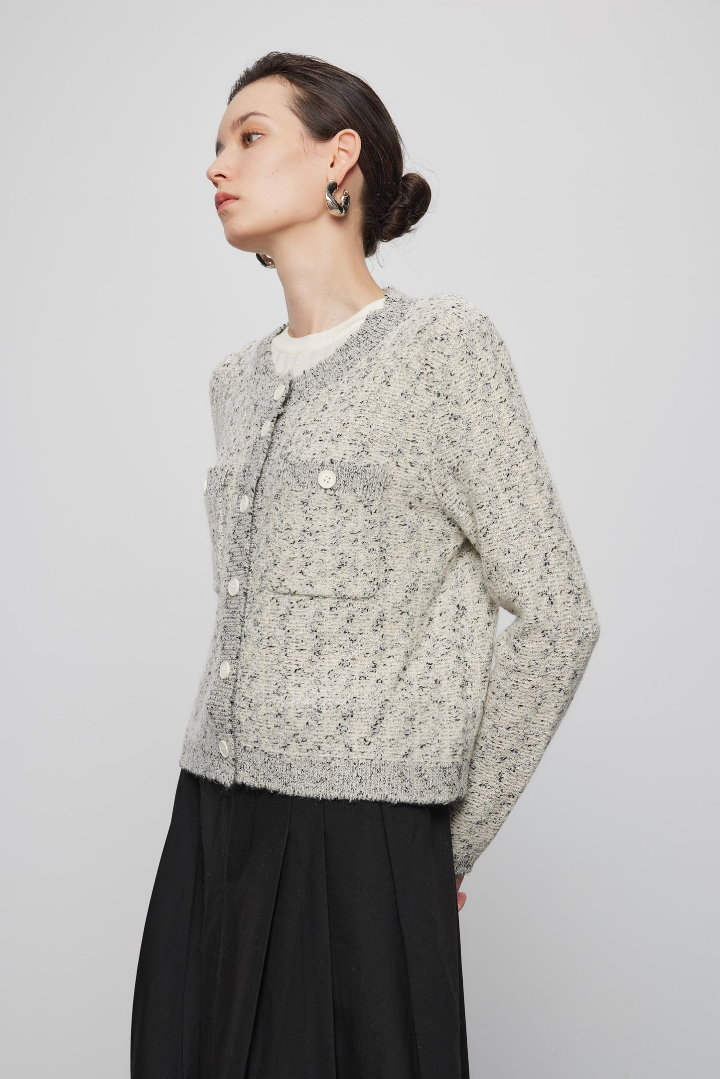 Elegant Cashmere Cardigan